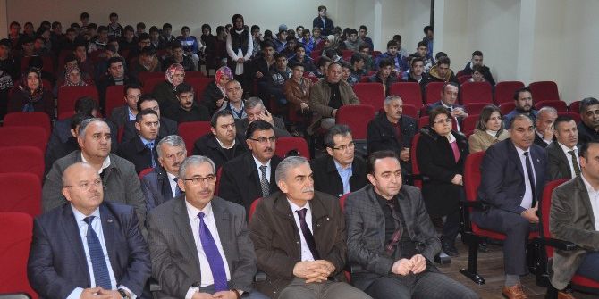 Mevlana Bir Sevgi Ve Hoşgörü Elçisidir