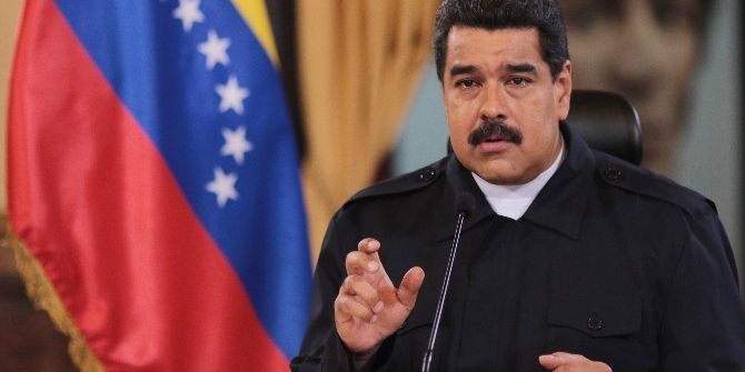 Venezuela, Kolombiya Sınırını Kapattı