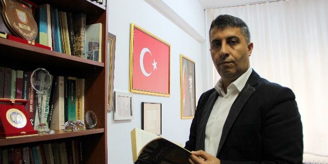 Atatürk Üniversitesi Tarih Bölümü Öğretim Üyesi Savaş Eğilmez: “Pkk Ve Daeş İşbirliği İçerisinde”