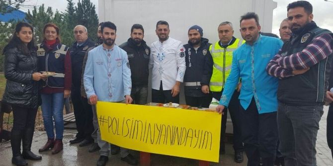 Bursa Polisine Börekli Destek