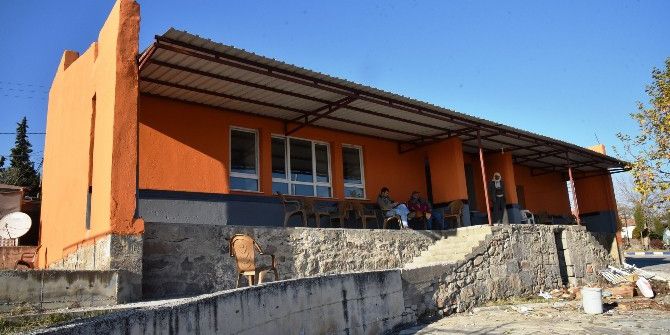 Yağcılar’ın Sosyal Tesisi Yenilendi