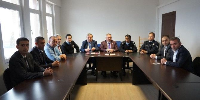 Kayseri Osb Yönetim Kurulu’ndan Şehit Muzaffer Tufaner Polis Merkezine Taziye Ziyareti