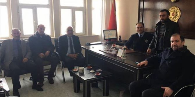 Ak Parti Çıldır İlçe Teşkilatı, Çıldır İlçe Emniyet Amirliğine Taziye Ziyaretinde Bulundu