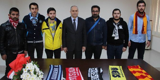 Nevşehir’de Taraftar Grupları Çevik Kuvvet Polislerini Ziyaret Etti