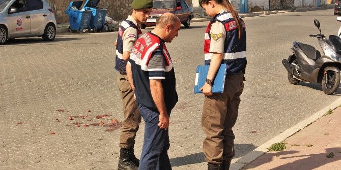 Tarlaya Giden Köylüler Erkek Cesedi Buldu