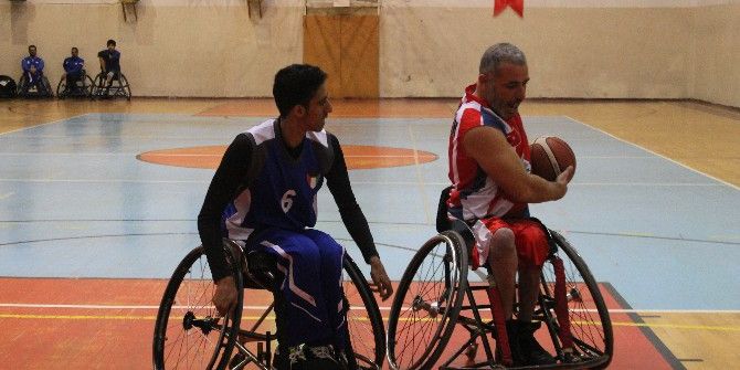 Yosk, Kuveyt Milli Takımını Devirdi