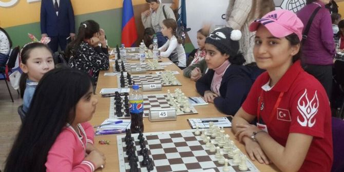 Yıldırımlı Satranççı Dünyayı ’Mat’ Etti