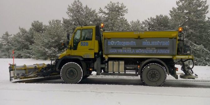 Başkent’te Karla Mücadele