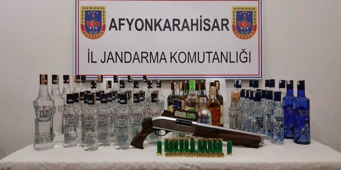 Afyonkarahisar’da Sahte Bandrollü İçki Operasyonu