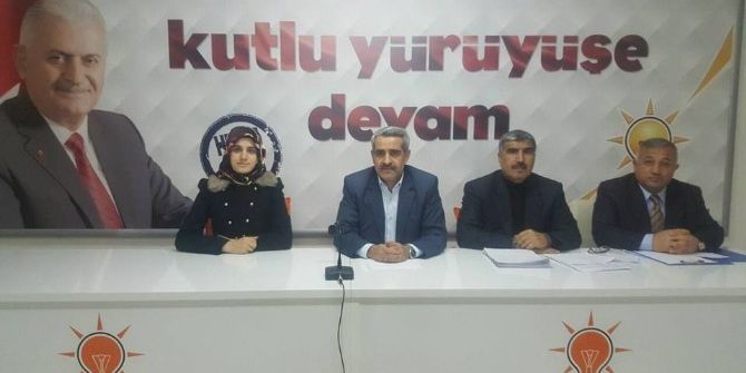 Ak Parti Merkez İlçe Yönetimi Meclis Üyeleri İle İstişare Toplantısı Yaptı