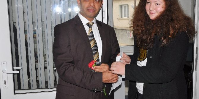 Öğrencilerden Polis Ağabeylerine Mektup