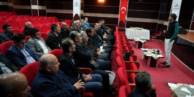 Belediye Otobüsü Şoförlerine Eğitim Verildi