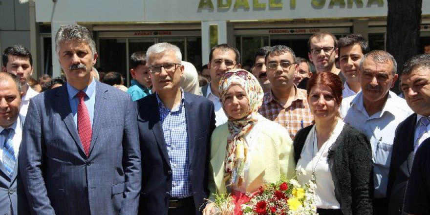 Başsavcı Solmaz, Alkışlarla Uğurlandı