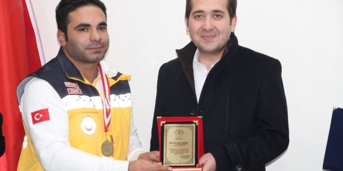 Van Ekibi ‘Uluslararası Ambulans Rallisi’nde Birincilikle Ayrıldı