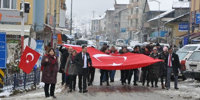 Beşiktaş’daki Terör Saldırısı Pınarbaşı’nda Protesto Edildi