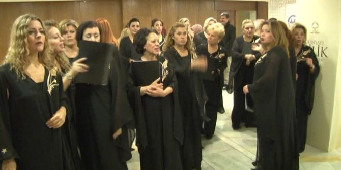 Modacı Ahmet Özceyhan Tasarımlarını Türkiye Diyanet Vakfı’nda Sergiledi