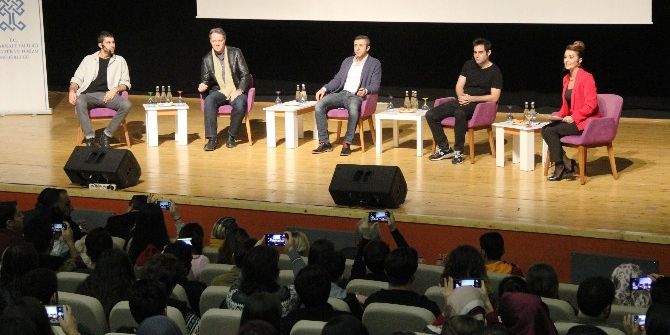 ‘Dağ 2’ Filmi Oyuncuları, Söyleşide Seyircisiyle Buluştu