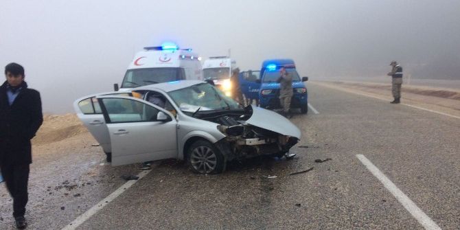 Hatay’da Feci Kaza: Anne Hayatını Kaybetti, Baba Ve İki Çocuğu Ağır Yaralı