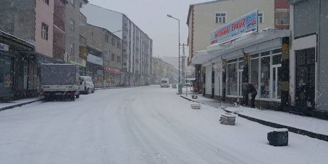 Bulanık’ta Kar Tatili