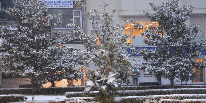 Balıkesir Beyaza Büründü