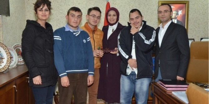 Bilecik Özel Eğitim Mesleki Eğitim Merkezi Öğrencilerinden Durmuş’a Ziyaret