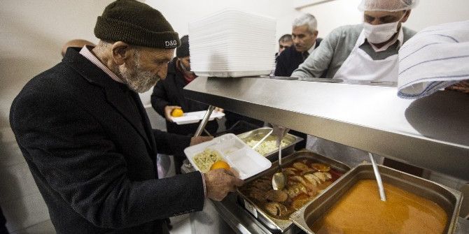 Ankara Büyükşehir Belediyesi, Evsizlere Sıcak Yuva İmkanı Sağlıyor