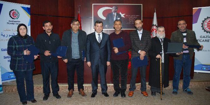 Gto’da Türkçe Öğrenen Suriyelilere Sertifika Verildi