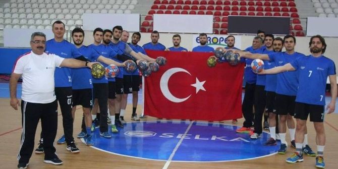 Eskişehir Selkaspor Yenilgisiz Zirvede