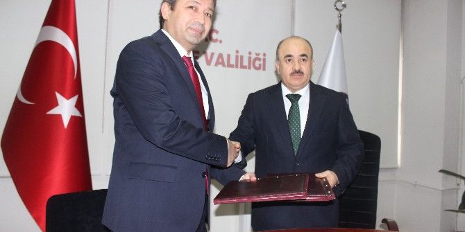 Kamu Hizmetlerinde Bin Yükümlü Çalışacak