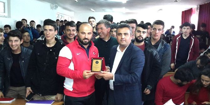 Başpehlivan Okulu, Elmalı Myo Öğrencileriyle Buluştu