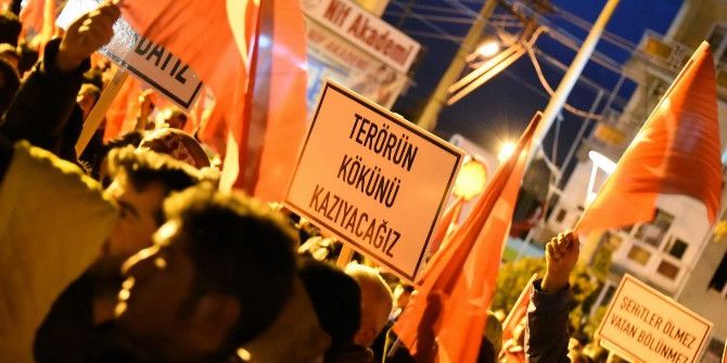 Kemalpaşa’da Onlarca Kişi Teröre Lanet Yağdırdı