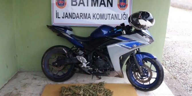 Batman’da Kenevir Ve Kaçak Sigara Ele Geçirildi