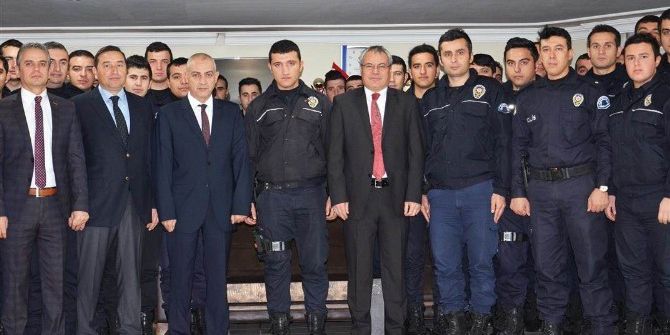 Vali Deniz’den Polise Taziye Ziyareti