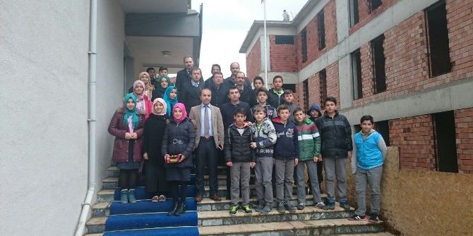 Osmaneli İlçe Milli Eğitim Müdürlüğü’nden, Emniyet Müdürlüğü’ne Taziye Ziyareti