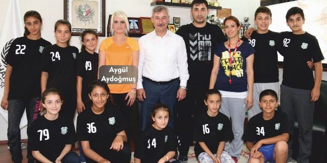 Saruhanlı Belediyespor Antrenörüne Milli Takım Daveti