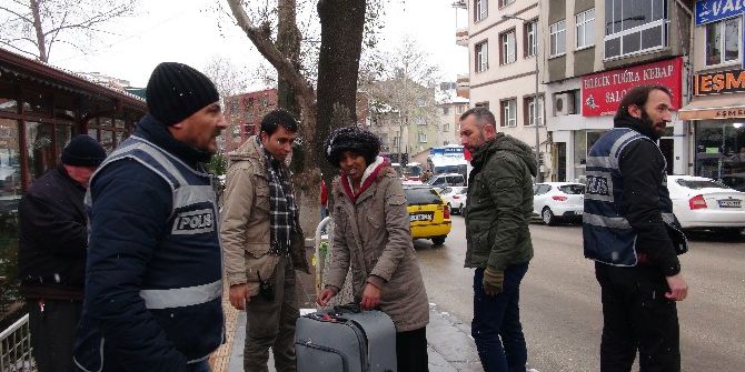 Bilecik’te Şüpheli Valiz Polisi Alarma Geçirdi