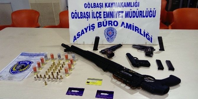 Gölbaşı’da Silah Ve Uyuşturucu Ele Geçirildi