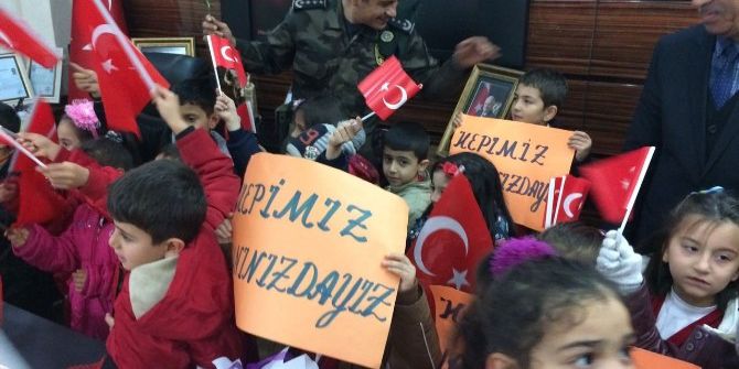 Öğrencilerden Emniyet Müdürü Alper’e Ziyaret