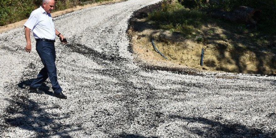 Özel İdare Asfalt Çalışmalarını Yenice’de Sürdürüyor