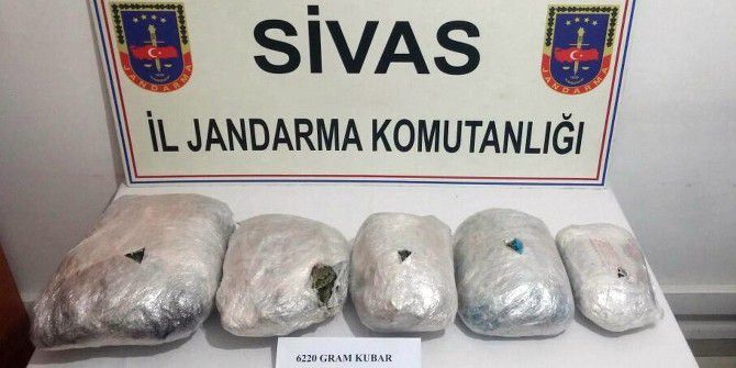 Yolcu Treninde Esrar Ele Geçirildi