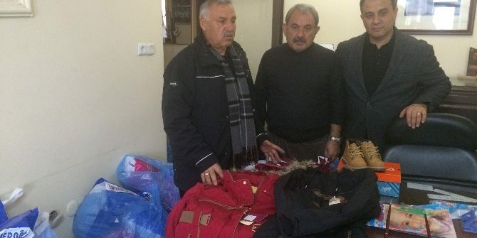 Kulu’da Öğrencilere Bot Ve Mont Yardımı