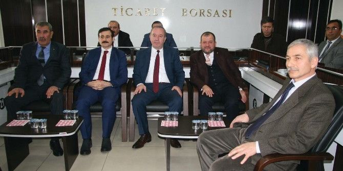Sungurlu Ticaret Borsası’nda 56 Kursiyer Sertifika Aldı