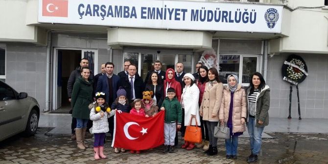 Minik Yürekler Polisin Yanında