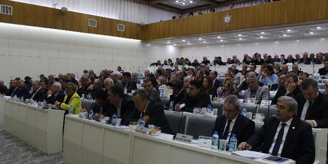 İzmir’de Gündem Ulaşımda Zam