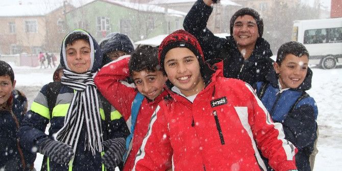 Ardahan’da Okullar Yarın Da Tatil Edildi