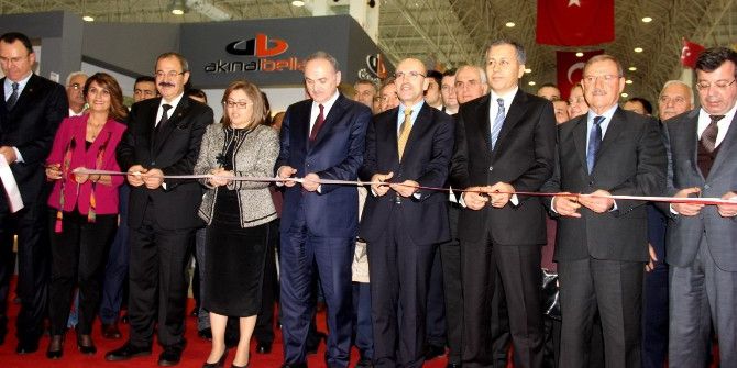 250 Firma 800 Markanın Temsil Edildiği Gapshoes Törenle Açıldı