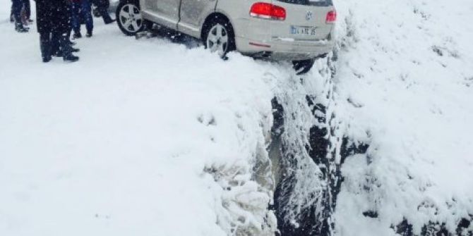 Kar Yağışı Beraberinde Trafik Kazalarını Getirdi