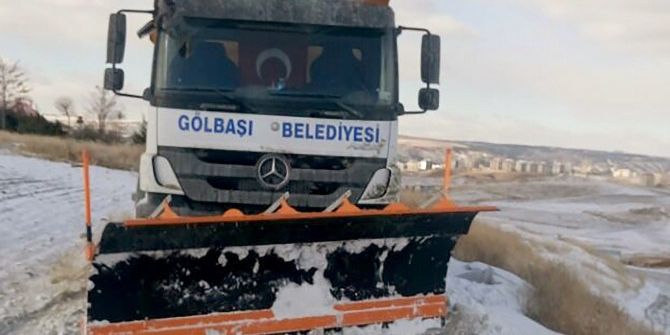 Gölbaşı Belediyesi Kar Ve Buzla Mücadele Ekibi Yoğun Mesaiye Başladı