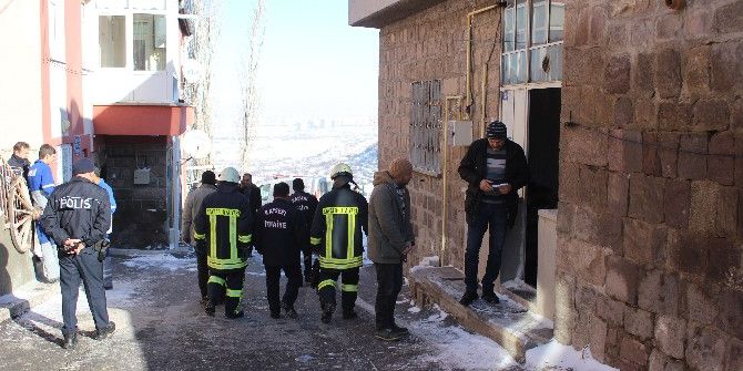 İçtiği Sigara Felçli Kadının Sonu Oldu