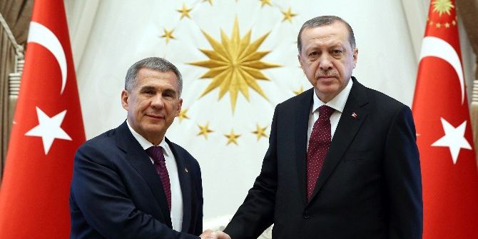 Cumhurbaşkanı Erdoğan, Tataristan Cumhurbaşkanı İle Bir Araya Geldi